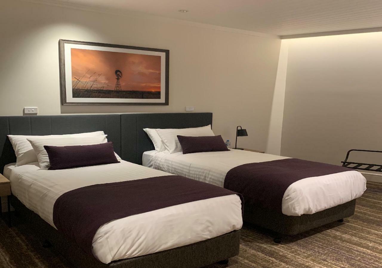 Porter'S Plainland Hotel Экстерьер фото